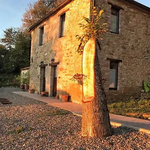  Alloggio per agriturismo La Tana Del Picchio Italia